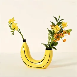 Vasos Modern Vase Banana Resina Touch suave Toque decorativo Decoração da sala de jantar Ornamentos para o escritório morar em casa