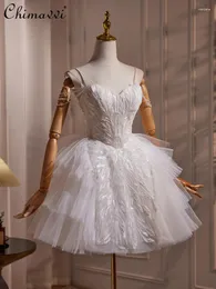 Casual Dresses 2024 High-End Wedding Birthday Party Princess Dress Women Pärlad V-ringad ärmlös Mesh White Short Sling Ball-klänning