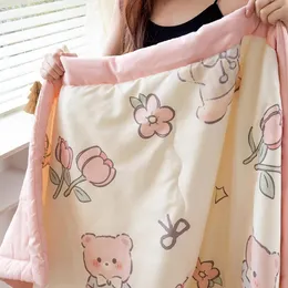 Yanyangtian Summer Quilt Thin Wadding Blanket 귀여운 인쇄 4 계절 침구 이불 더블 침대 이불 240506