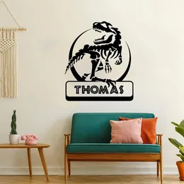 Nome personalizzato Jurassic T Rex Dinosaur Wall Adesivo in vinile Discorri per bambini per bambini Desali della scuola materna camera da letto Custom 240423