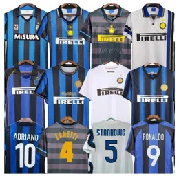 팬 S-XXL Inter Retro Soccer Jersey Vintage Football Shirt 88 89 90 91 92 93 95 96 97 98 99 00 01 02 03 04 05 07 08 09 10 Ronaldo Figo Adriano Stankovic Zanetti Finals