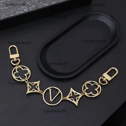 Keychain de designer Twiggy Chain Gold Letters Fashion feminino Bolsa Charme Chaves de chaveiro Classic Key Rings -6 Original Edition