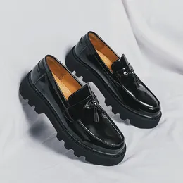 Casual Shoes Black Loafers Men Pu Leather Breathable Slip-On Solid Handmade Dress