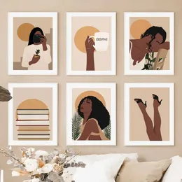 Pers soyut Afrikalı Kız Boho Güneş Kitabı Kahve Monstera Sanat Tuval Resim Nordic Posterler Duvar Resimleri Oturma Odası Dekor J240505