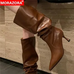 Stövlar Morazora 2024 Slip On Over the Kne Pleated äkta läder för kvinnor toppförsäljning tunna hög klackar vinter