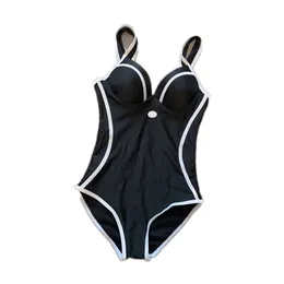 럭셔리 푸시 업 여성 수영복 대비 색상 원피스 수영복 여름 매력적인 해변 목욕복 검은 흰색 섹시 수영복