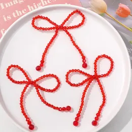 Charms 1PCS-Jahr Atmosphäre auffällige rote Kristall Bogen DIY handgewebte Perlen für Schmuckherstellung Ohrringezubehör
