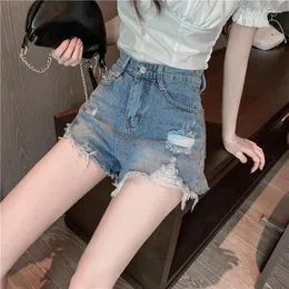 여자 반바지 여자 데님은 트렌드 2024 y2k하라 주쿠 한국 스타일 XL 패션에서 푸른 청바지를 입을 수있는 섹시한 짧은 바지를 찢었습니다.