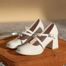 Повседневная обувь винтажная элегантная женщина каблука Мэри Джейнс пряжка ремня Zapatos Mujer круглой ноги