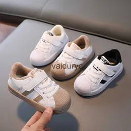 Sneakers Winter New Childrens Velvet Cotton Buty Shell Head Boys Casual Board Girls Baby Sport H240506