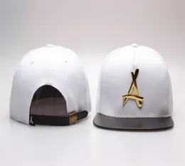 THA Alumni Alumni Metal Ein Logo Leder verstellbarer Baseball -Schnappschützen und Kappen für Männer Frauen Mode Sport Hip Hop Gorras Bone3110242