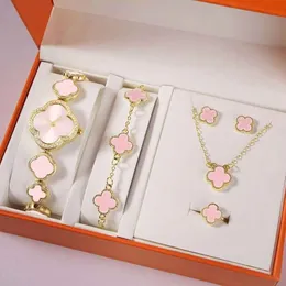 Klassische Armbanduhren 4 vier Blattklee Luxusdesigner Schmucksets Muschel Messing Kupfer Frauen Vans Armband Ohrringe Halskette Uhr Geburtstagsgeschenk für Frauen