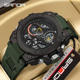 Armbandsur Sanda Men's Watch Electric Multi-Function Fashion Trend Outdoor Luminous Alarm Clock Waterproof stockproof Men 9020