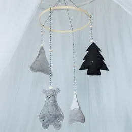 Decorative Figurines Nordic Kids Bedroom Wind Chimes Baby Girl Bed Canopy Tent Hanging Decorations Lovely Bear Snow Mountain Cloud Wall