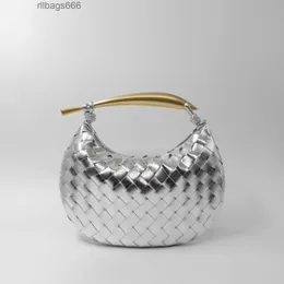 Venata Dumpling Tote Bag Premium 29cm Sardine Small Metal Woven Design Botteeggs Handheld Evening 2024 Leisure Fashion Bags Versatile Leather Purse 1TB6