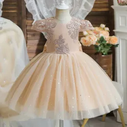 Flickans klänningar 2024 Summer Sequin Big Bow Baby Girl Dress 1st Birthday Party Gown Toddler Kids Wedding Formal Evening Princess Dresses 1-5 år