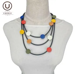Chokers ukebay colares de madeira multicolor feminina colar de borracha corda de borracha jóias góticas bom roupas acessórios suéter chains9513532