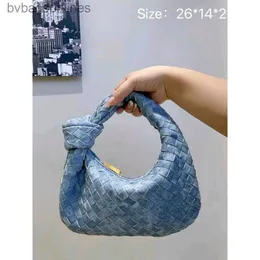 Vintage designerpåsar för Bottgs Vents's Korean Woven Bow Handbag Womens 2024 Ny denim Single Shoulder Underarm Bag Tygväska med original logotyp