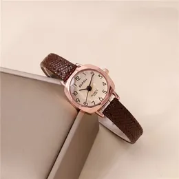 Wristwatches Trendy Small Dial Pu Leather Women Ladies Quartz Casual Watch