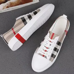 Luxury Men Shoes Black Loafers Leather Men 's Brand Casual Shoes Comfortable Spring/Autumn Fashion Breathable Men Shoes 38-47