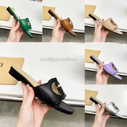 Tasarımcı Gui Kadın Yaz Sıkıcı Slaytlar Bayan Terlik Marka Tasarımcı Sandalet Düz Topuk Moda Çok yönlü Deri Sıradan Konfor Flip Flop 887