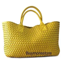 Женские Totes Bottegvenets Сумка CABAT Большой Capcity Bottga ventas Woven Cabat подлинный Big 2023 Handheld Redd1lj7a