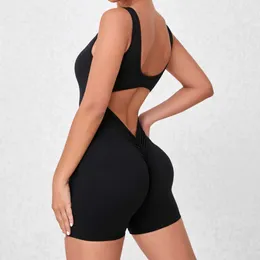 Tute da donna Rompers Summer Sexy Hollow Scrunch Short Short Short Short Short Short Gym Playsuit Women One Piece Sport Outfit Set di tute T240507