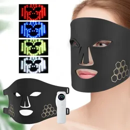 Silikonmaske mit 4 Farb -Licht -Therapie Haut Verjüngung Antiwicke hellen Anti -Aging -Gesichtspflege 240430