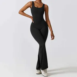 Macacões femininos macacões sexy hollow backless scrunch gym flare jacut sport sport lazer feminino 1 peça roupas de dança de dança mano preto macacão t240507