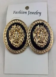 Orecchini per borchie per motivi per matrimoni a testa di leone nero 14 gioielli in oro Golden Charm Earring Min Order è 2PAIR9911832