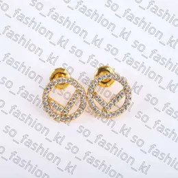 Fashion Top Designer Gioielli Cucci Earring per gioielleria Stud Cucci Orenaio Orenate Gioielli Pearl Gold Lettere Gold Tiffanyjewelry Earring Diomond Box Wedding 443