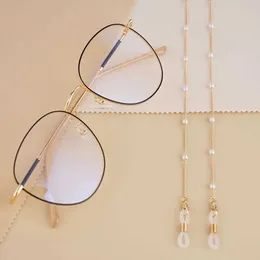 Glasögonkedjor Fashion Glasses Chain for Women Boho Pearl Beaded Mask Chain Heart Charm Solglasögon Lanyard Holder Neck Cord Eyewear Jewelry Gift