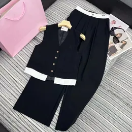 Designer classic short-sleeved women's top cuff set rhinestone black and white simple lapel letter print long sleeve same style