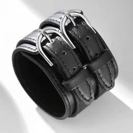 Мода мужской подлинный кожаный браслет дружба большой для мужчин Высококачественный пряжка регулируемые винтажные панк -ювелирные изделия 240423
