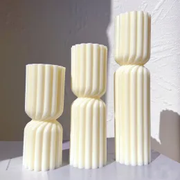 Velas cilíndricas altas pilares de pilar de pilar com nervuras estéticas de torção de torção de swirl molde de silicone geométrico molde de cera de soja listrada