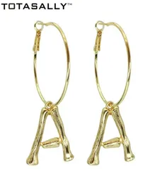 Hoop Huggie Totasally Fashion Golden Eloy AZ 26 Bamboo Initail Earrings Alphabet Ear Pendientes Iniciales Letter9940853