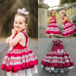 Vestidos de flor de estilo pastoral 2020 para casamento de cetim vermelho renda uma linha infantil desgaste formal de joelho Multilayer Girls Girls Dress 0431