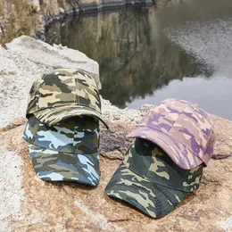 Bollmössor Tren och fashionabla terräng Jungle Camouflage Baseball C för män och kvinnor utomhus Fritid Sun Protection Duckbill C J240506