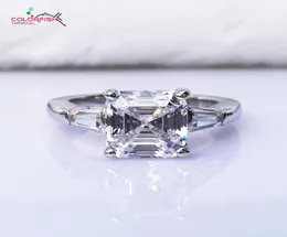 Colorfish Luxury Asscher Cut Three Stone noivado anel 3 card brilhante NSCD sintético Mulheres 925 Sterling Silver Wedding Ring J1151058