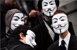 EMS V Vendetta Team Guy Fawkes mit rosa Blutnarbe.