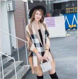 Whole Women039s Loose Poncho Plaid Sweaters Spring And Autumn Lady Tassel Poncho Cape Sweeaters Coat Larger Size Knitted C1089815