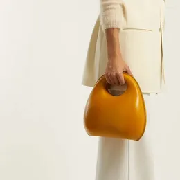Bag Fashion Women Shell Shape Retro Circular Ladies Designer Giallo in pelle gialla Crossbody