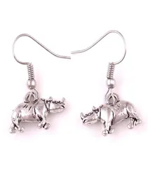 Apricot Fu Vintage Silver Animal Rhino Charm Pendants Dangle Earrings For WomenGirl Fashion Jewelry Gift3189141