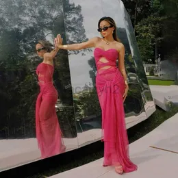 Tasarımcı Elbise Sutyen Kesim Göğüs Patchwork Mesh Seksi Perspektif Bahar 2024 artı boyutu elbiseler için dantelli elbise
