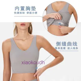 Fashion Lltops Women Sexy Women Yoga Sport Underwear Sport Sports for Women With Chest Pads Ushaped Allinea Yoga Bra Bellissimo schienale che corre la shock di fitness rapido