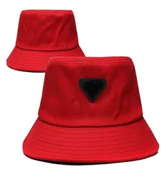 Lettera di stilista Stampa Cappelli a bordo largo cappelli da uomo di lusso da donna Triangle Segno di Fisherman Hat Winter Outdoor Solid Color F9600180