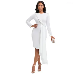 Etniska kläder afrikanska kvinnor vita festklänningar 2024 sexig långärmad oregelbunden peplum elegant knälängd klänning julhändelse kväll