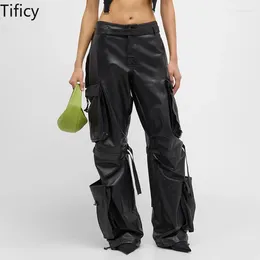 Frauenhose Tificy 2024 Frühling modisches Multi -Taschen -Design Feel PU Leder Workwear Modetrend hohe Taille