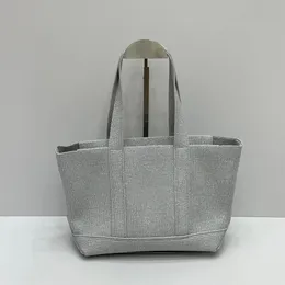 Mini Strick Silber Hobo Designer Einkaufstaschen für Frauen Kreuzkörper Luxushandtaschen Hochwertige Mode -Umhängetaschen Damen Einfacher Tasche Hellgrau
