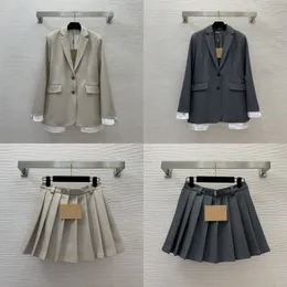 Designer Women Blazer Giacca Abito Pieglia Gonna ELEGANTE FINO FINO SCHIA CORTO SCHIRT LETTURA LUNGA CHE MANSEVE LUNGA CAMPORE Abito da donna di lusso da donna di lusso